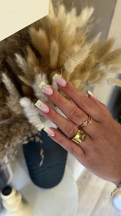 Siana Nail's Manucure à Houdan