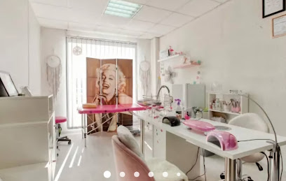 Le Petit Coin Des Ongles Manucure à Aubagne