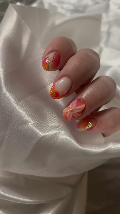 Ongle Nails Et Paillettes Charente (À Domicile) Manucure à Montmoreau