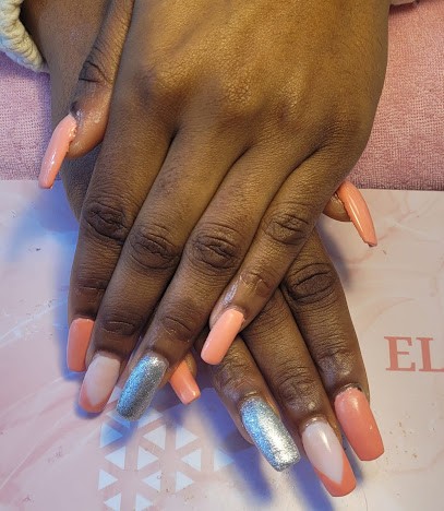 CLH Nails Artist, Salon de Manucure à Trappes