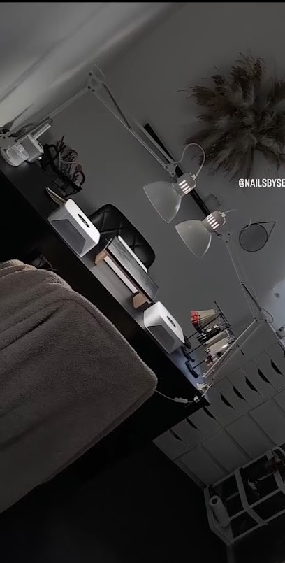 Nails By Severine, Salon de Manucure à Val-de-Meuse