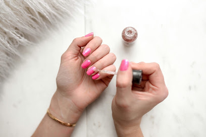 Creanails - Ludivine Cortes Manucure à Sanary-sur-Mer