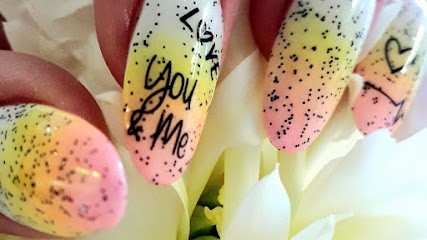 Au Fil Des Ongles, Salon de Manucure à Ploemeur