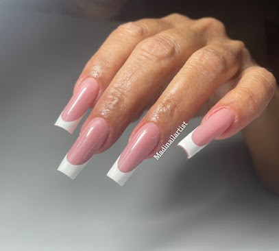 MadiNail's Prothésiste Ongulaire Sur Tarascon 13, Salon de Manucure à Tarascon