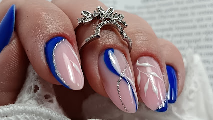 Ryley Nails Manucure à Léognan