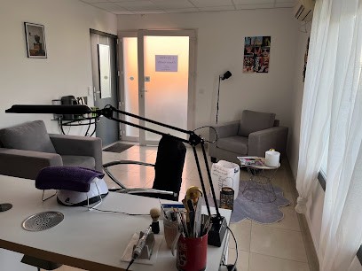 L'Atelier d'Anne-Gaëlle, Salon de Manucure à Saujon