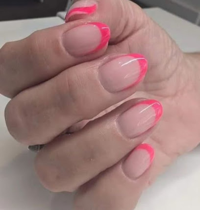 Fifi Nails Manucure à Arles