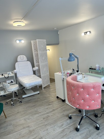 Onglerie Signature's, Salon de Manucure à Villeneuve-lès-Avignon