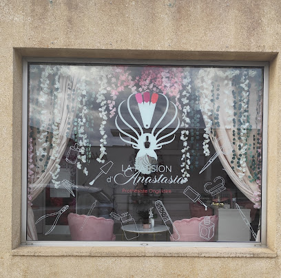 La Passion D'anastasia, Manucure à Remoulins