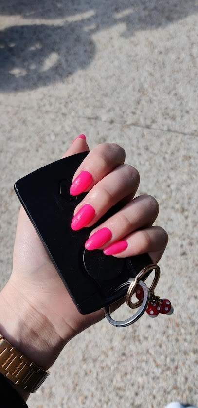 Onglerie Xavina Nail, Salon de Manucure à Sully-sur-Loire