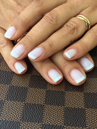 Sabine Ongles Manucure à Saint-Alban