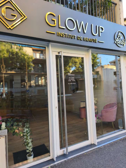 Glow'up By Kelly Manucure à Perpignan