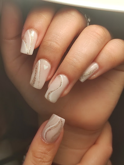 Ongles Satin Manucure à Saint-Gaudens
