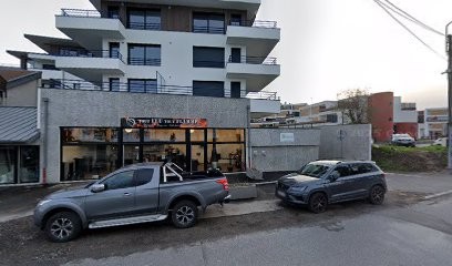 BEAUTY BEE NAILS, Salon de Manucure à Publier