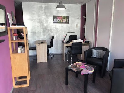 Petite Fée Des Ongles, Salon de Manucure à Sermoise-sur-Loire