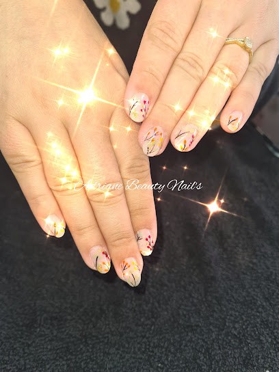 Adriane Beauty Nail's, Salon de Manucure à Ville-Saint-Jacques