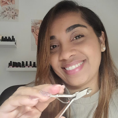 Tielly Oliveira Nails Manucure à Villiers-sur-Marne