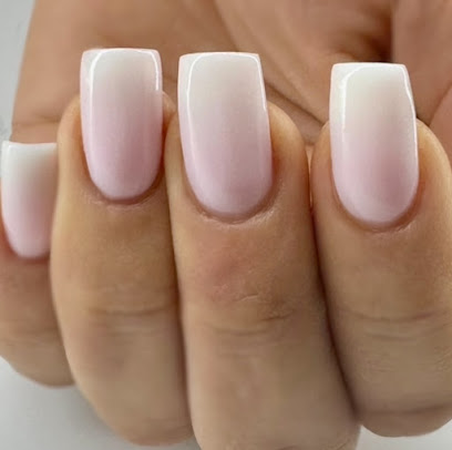 Aura Luxury Nails Manucure à Castelnau-le-Lez