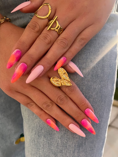 Romynails Pro, Manucure à Genvry