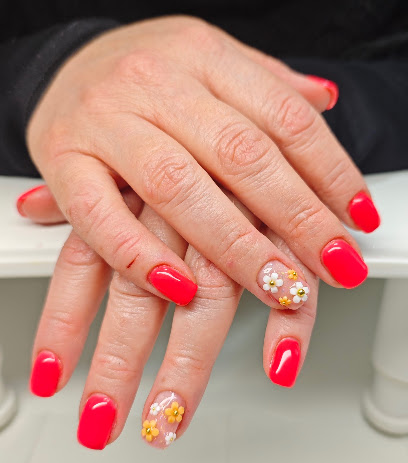 M.o-Nails, Manucure à Thann