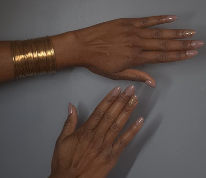 Panam Lash And Nails Manucure à l' Isle-Adam