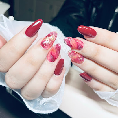 Coucou Nails Manucure à Metz