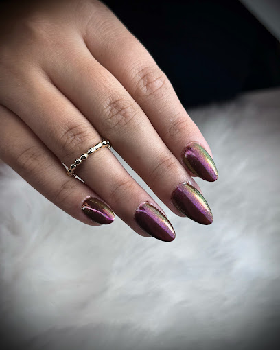 Nlnail's Manucure à Bourgoin-Jallieu
