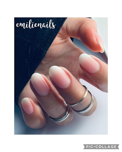 Emilienails (Prothésiste Ongulaire) - Vaux-le-Pénil, Salon de Manucure à Vaux-le-Pénil