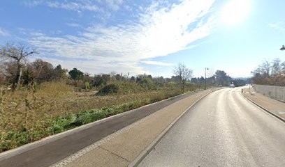 Au Désir De Mili's, Salon de Manucure à Saint-Victoret