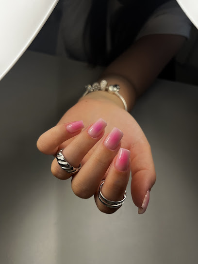 Lo'nails Manucure aux Abrets en Dauphiné