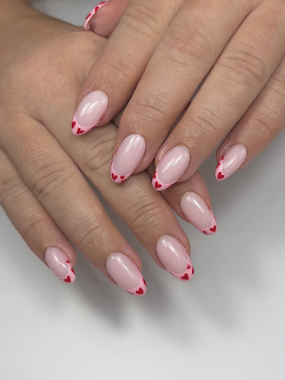 Np Nails Beauty Manucure à Charron