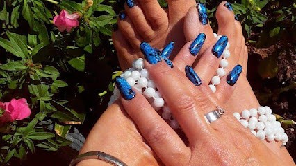 Creativ Nails - Deutsch/französischsprachiges Nagelstudio in Woustviller nähe Kleinblittersdorf, Salon de Manucure à Woustviller