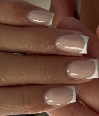 Aley Nails Manucure à Belfort