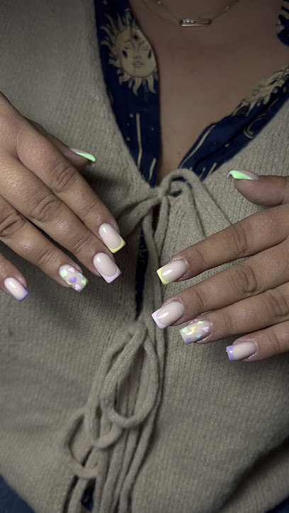 Ac Nails Manucure à Sainte-Maxime