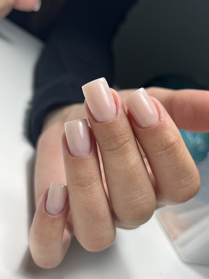 Day Nail's Manucure à la Garenne-Colombes