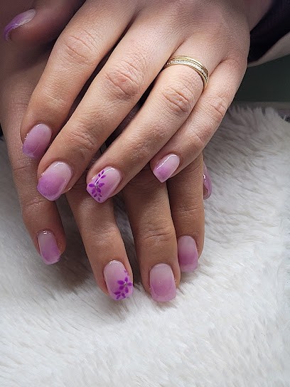 Beisyy-nail, Salon de Manucure à Viriat
