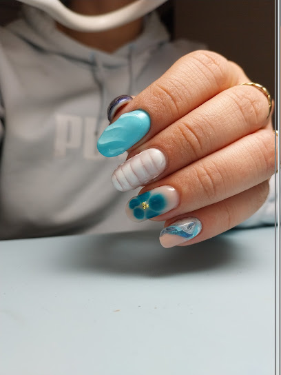 Hono Nails, Manucure à Terres-de-Haute-Charente