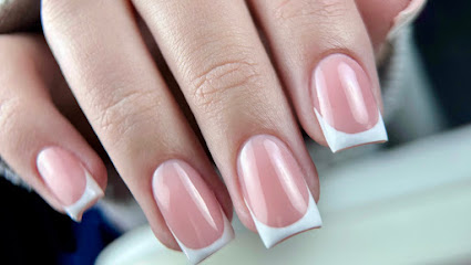 Alina Nails, Manucure&Pédicure Manucure à Annecy