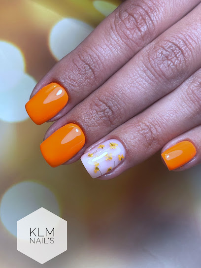 Klm Nail's, Manucure à Housseras