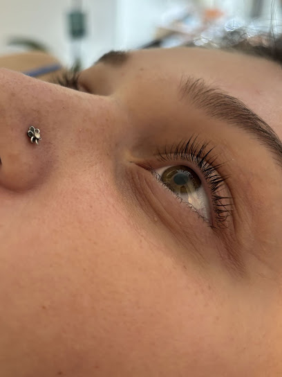 Eyes Beauty Manucure à Troyes