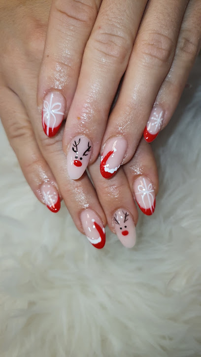 Selena Nail Manucure à Vaujours