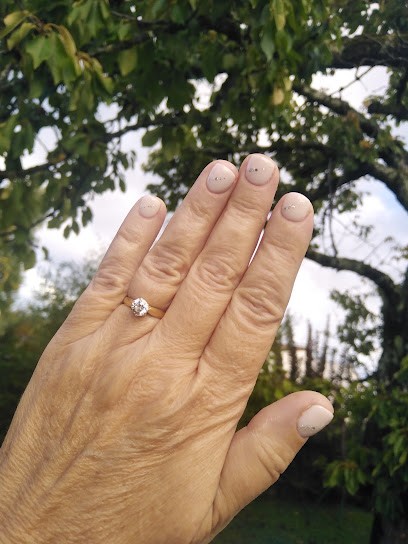 Gbeauty Villefranche sur Saône, Salon de Manucure à Villefranche-sur-Saône