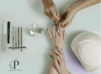 Pure Et Simple Ongles Manucure à Montgeron
