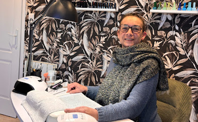 Guémaelle Prothésiste Ongulaire, Manucure au Velluire-sur-Vendée