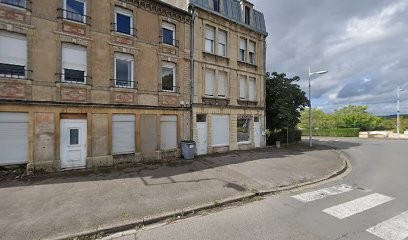 LM Nails, Salon de Manucure à Mancieulles