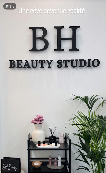Bh Beauty Studio Manucure à Poitiers
