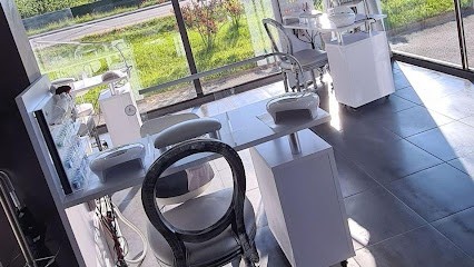 Studio Nails, Salon de Manucure à Ségny