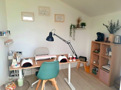 Mademoiselle Elodie, Salon de Manucure à Saint-Victoret