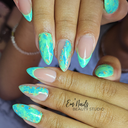 Em'nails Beauty Studio Manucure à Jouars-Pontchartrain