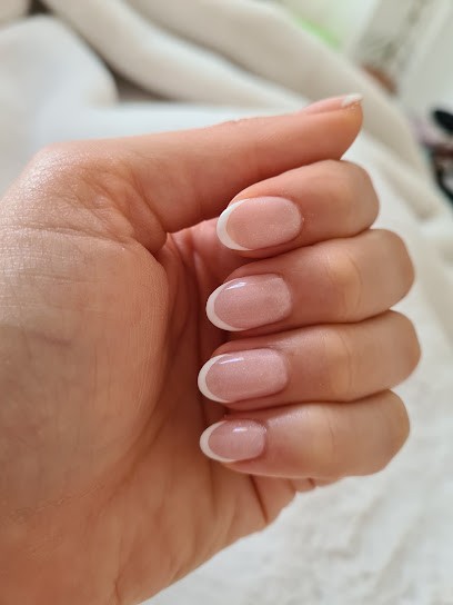Les Ongles Et Cils D Aurélie, Salon de Manucure à Sourzac